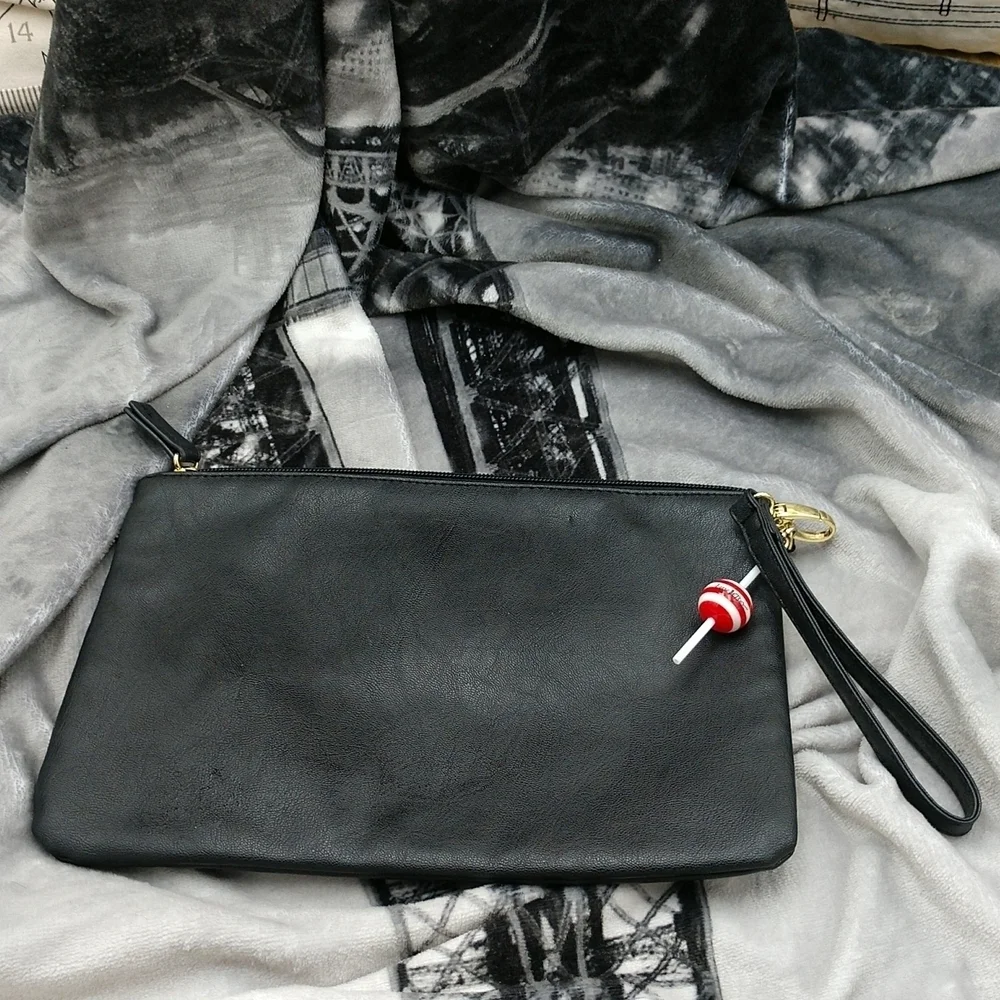 Betsey Johnson Pizza My heart bag